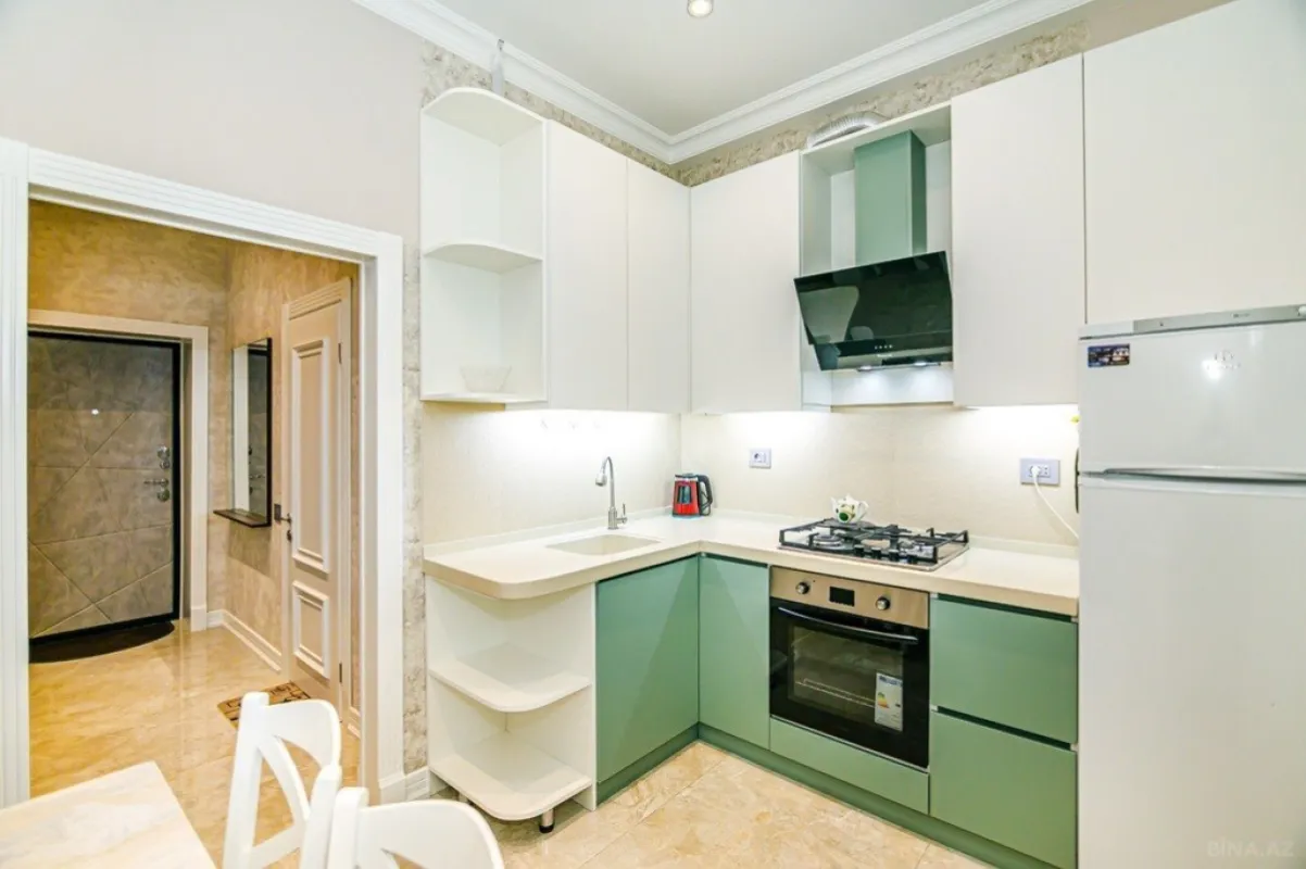 Kirayə verilir 2 otaqlı mənzil 60 m²