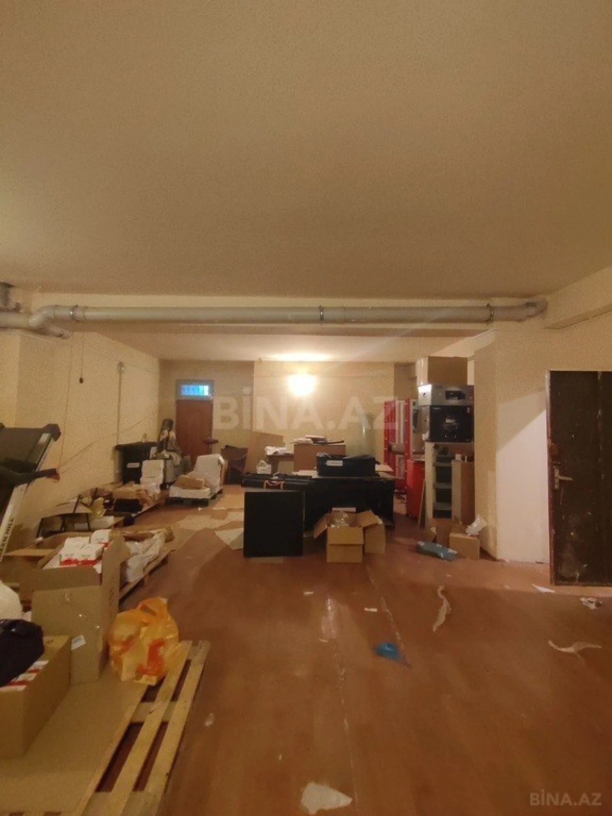 Kirayə verilir obyekt 135 m²