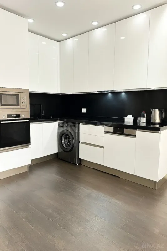 Kirayə verilir 1 otaqlı mənzil 80 m²