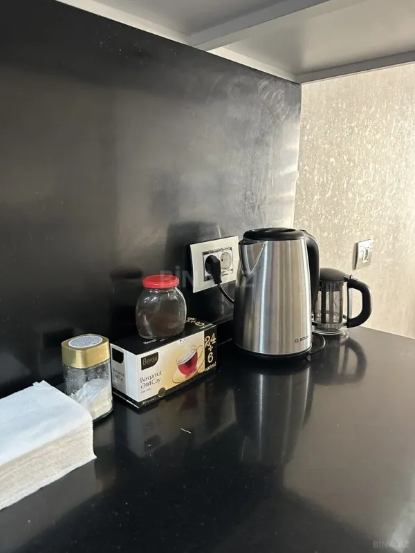 Kirayə verilir 1 otaqlı mənzil 80 m²