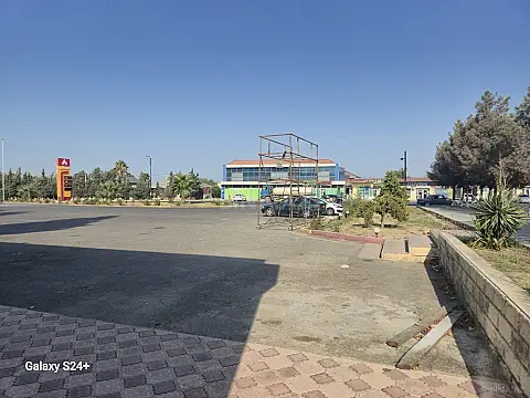 Kirayə verilir obyekt 160 m²