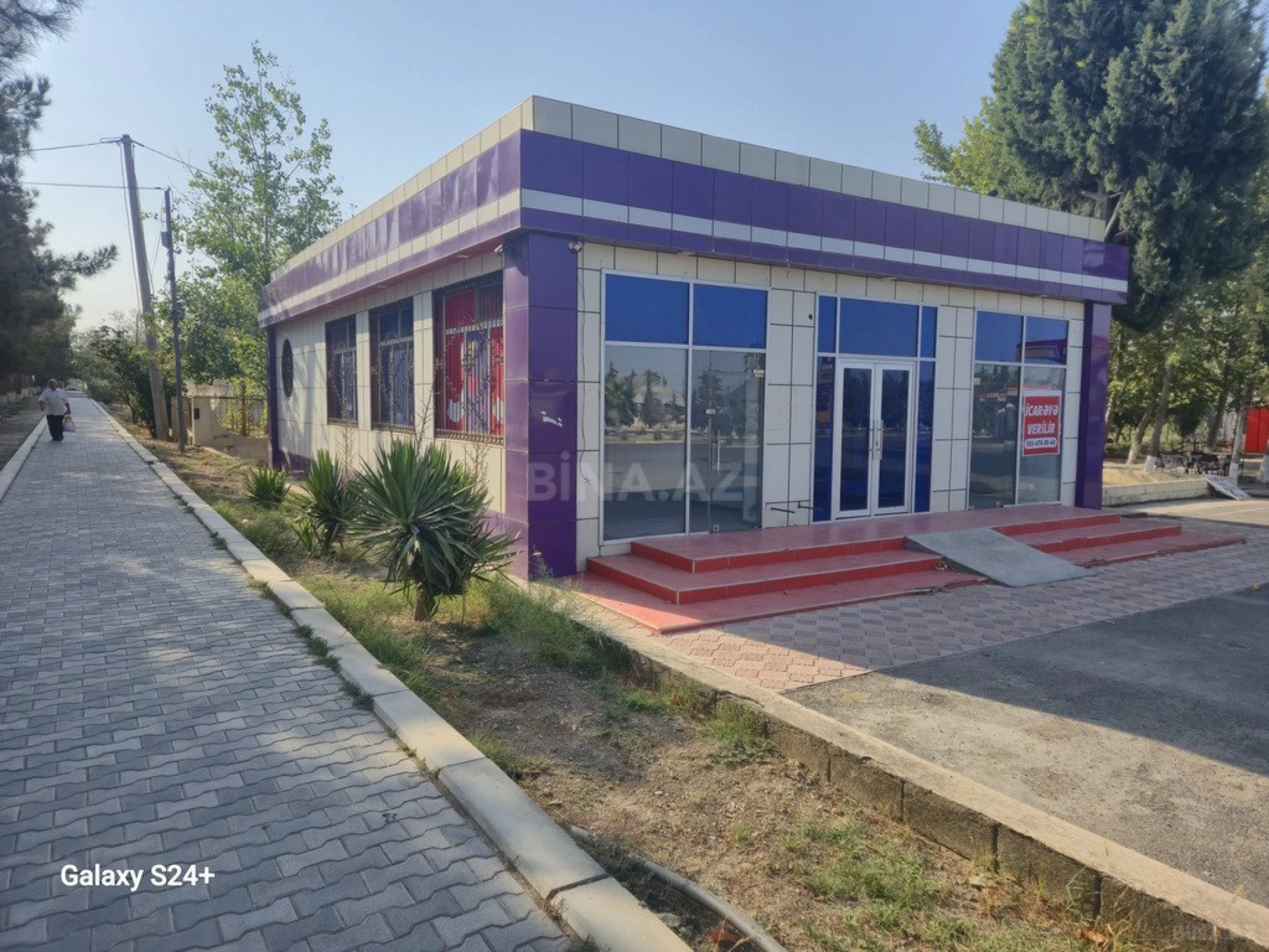 Kirayə verilir obyekt 160 m²