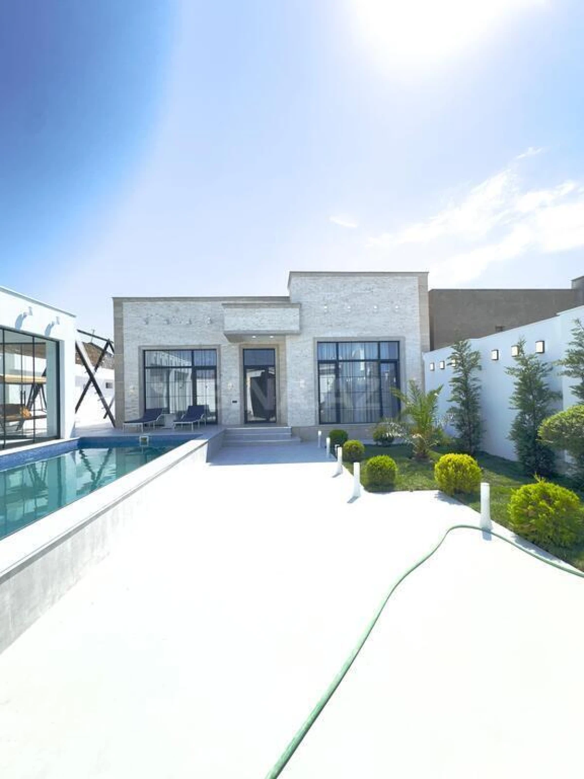 Satılır 4 otaqlı həyət evi 170 m²