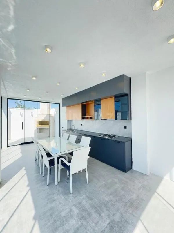 Satılır 4 otaqlı həyət evi 170 m²