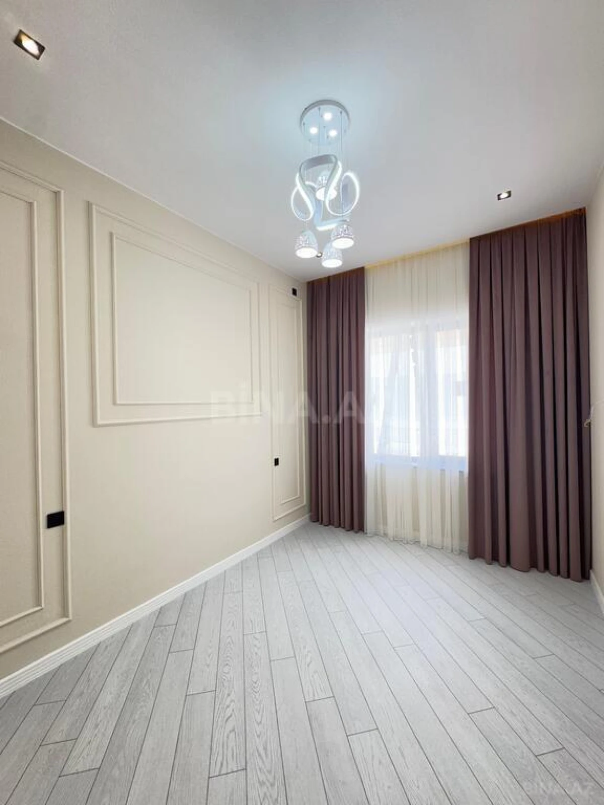Satılır 4 otaqlı həyət evi 170 m²