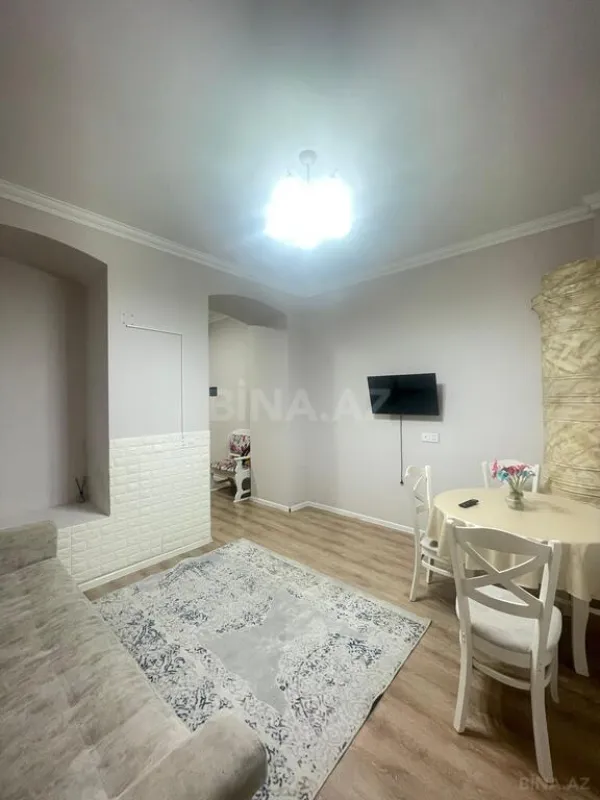 Satılır 2 otaqlı mənzil 40 m²