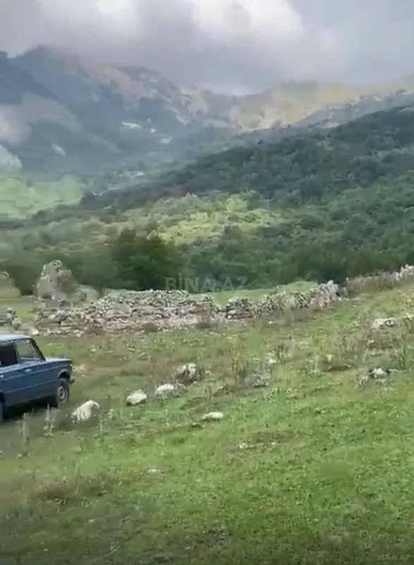 Satılır torpaq sahəsi 12 m²