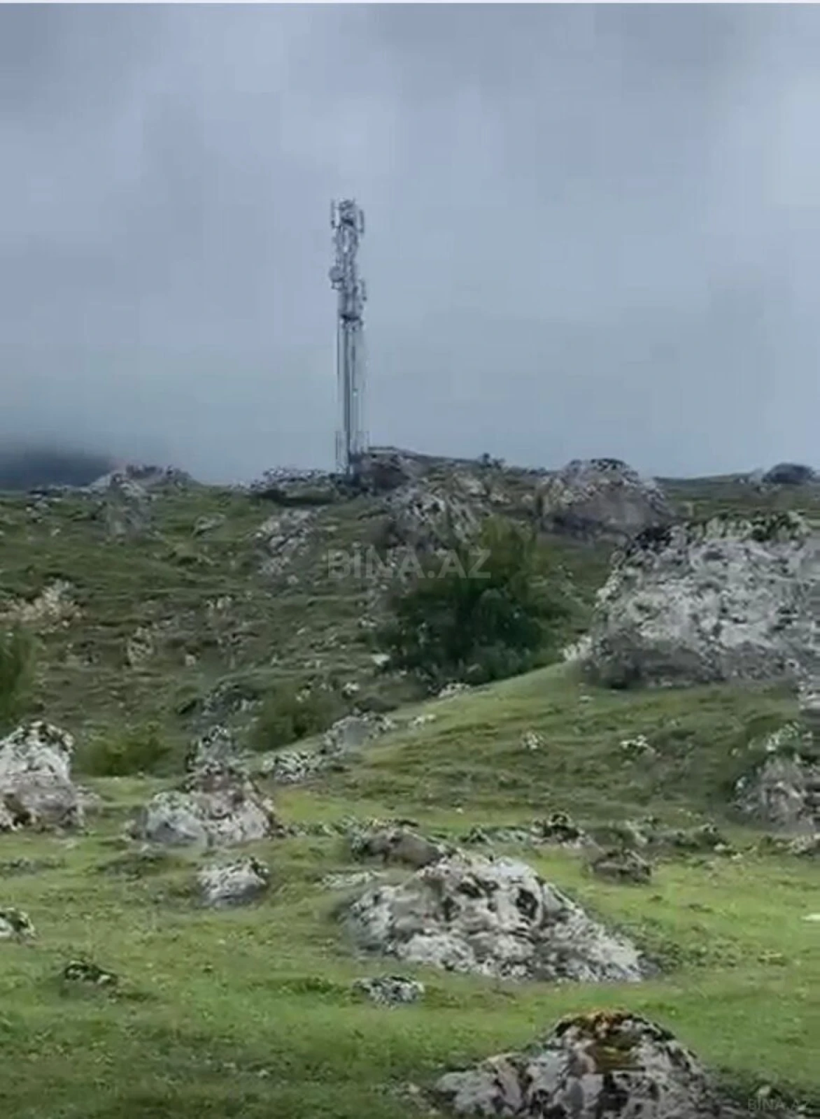 Satılır torpaq sahəsi 12 m²