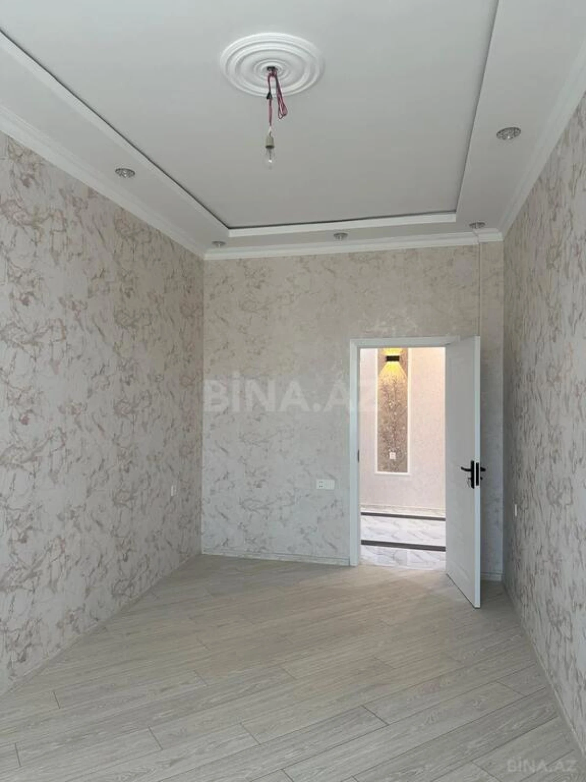 Satılır 3 otaqlı mənzil 86 m²