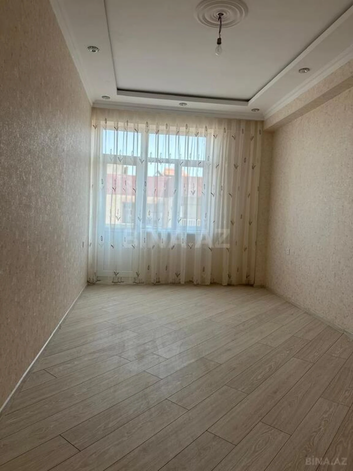 Satılır 3 otaqlı mənzil 86 m²