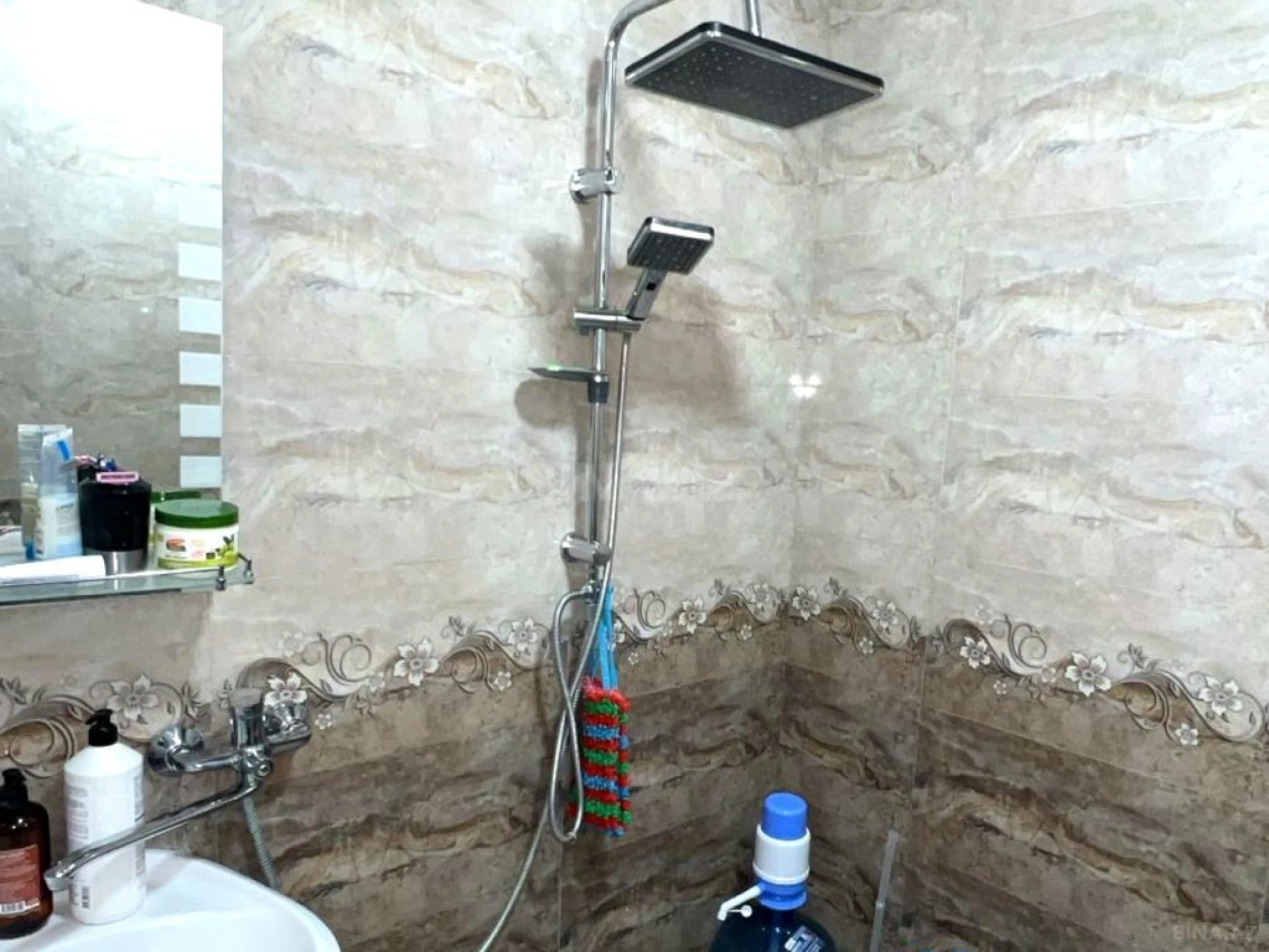 Satılır 2 otaqlı mənzil 45 m²