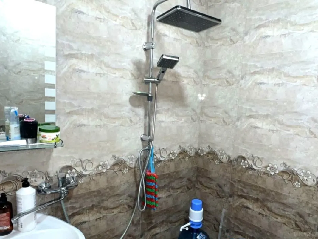 Satılır 2 otaqlı mənzil 45 m²