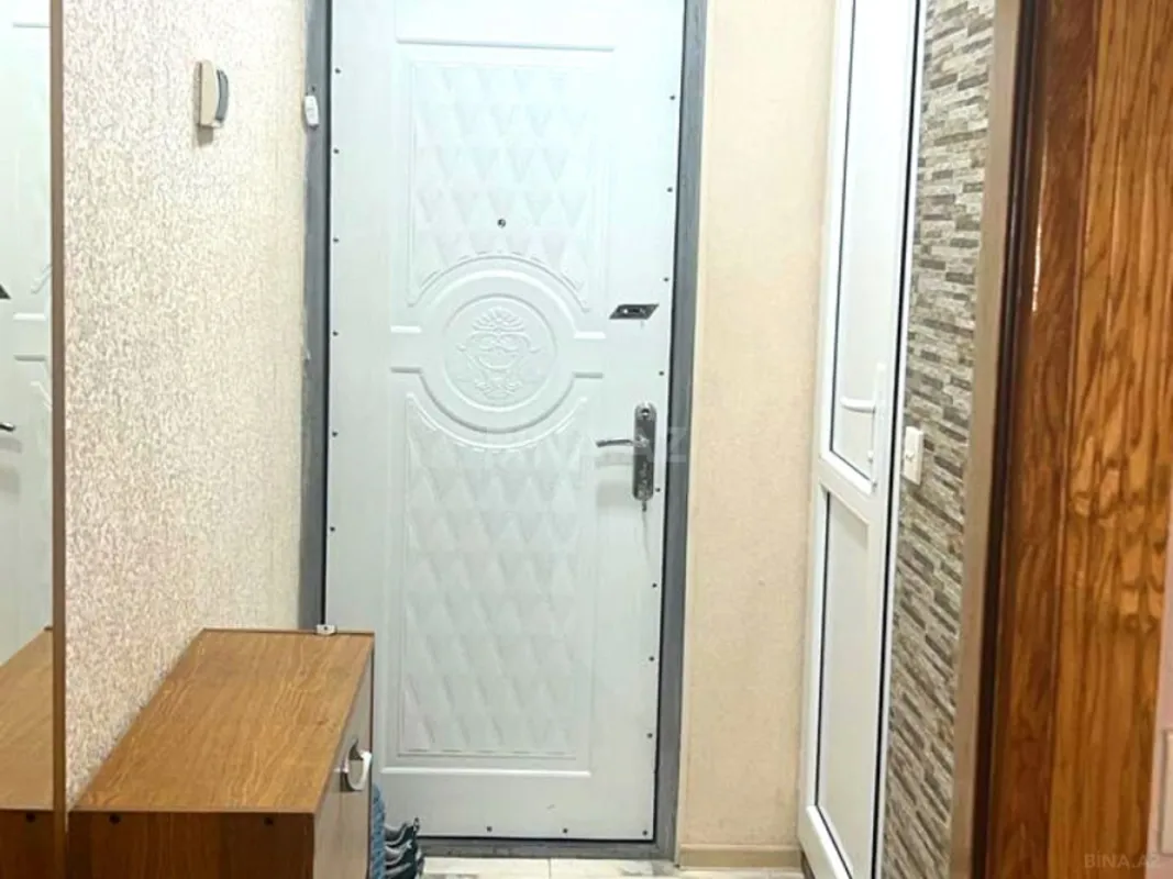 Satılır 2 otaqlı mənzil 45 m²