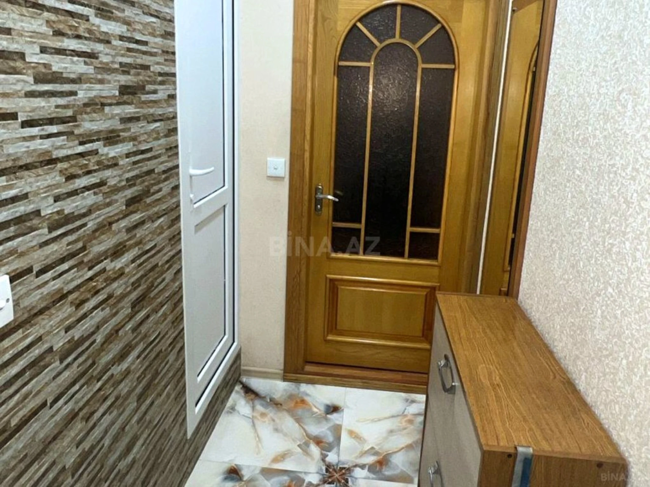 Satılır 2 otaqlı mənzil 45 m²