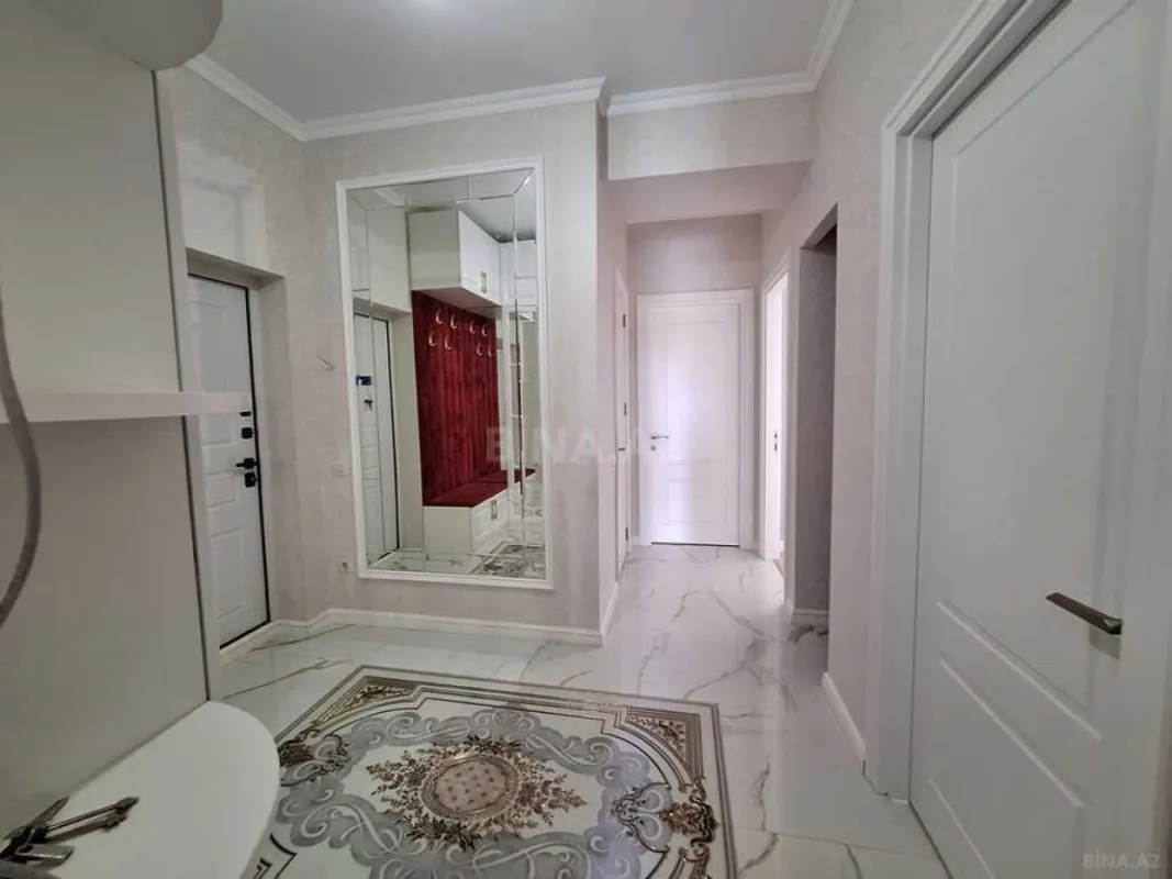 Satılır 3 otaqlı mənzil 96 m²
