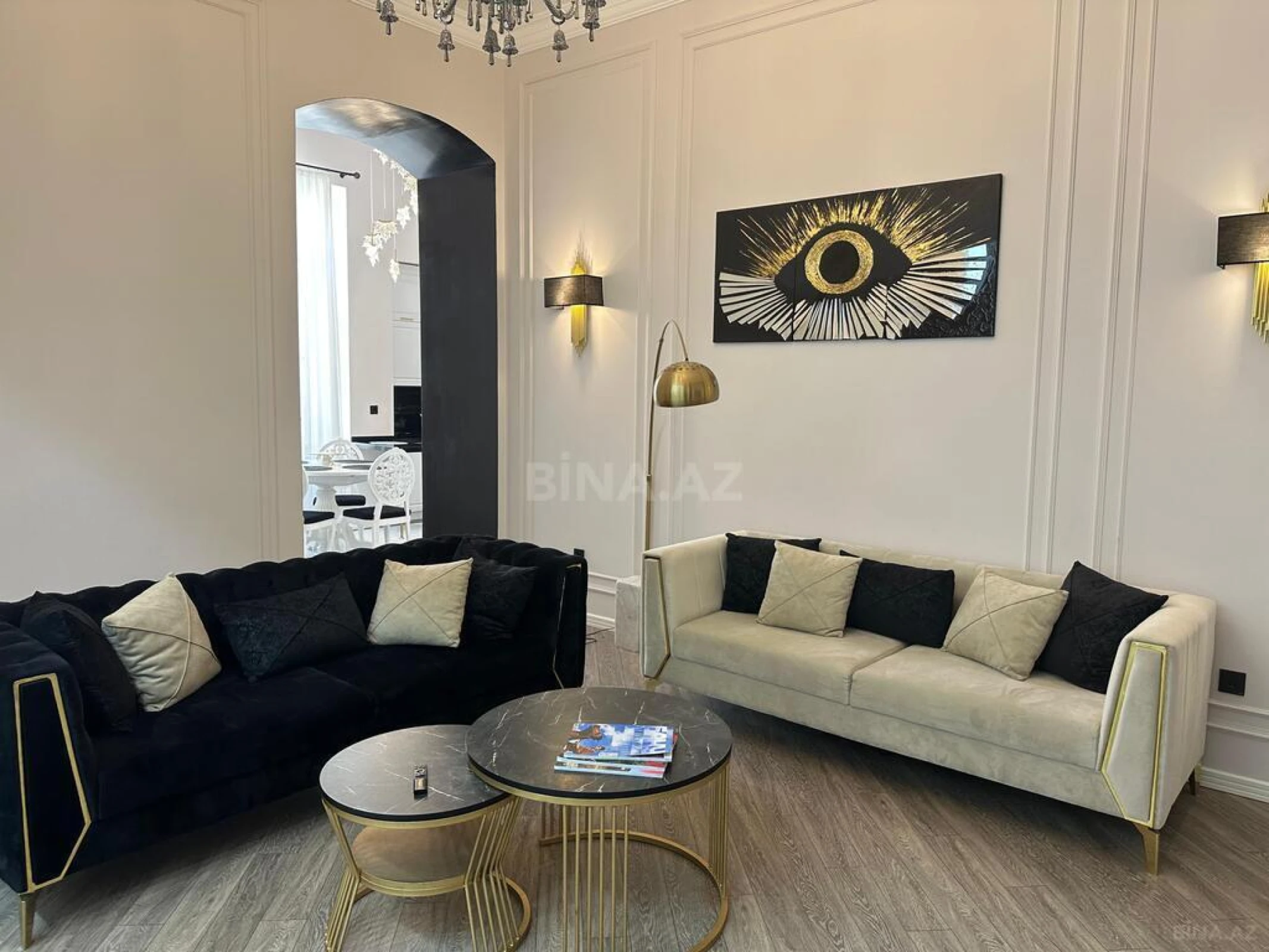 Satılır 3 otaqlı mənzil 138 m²