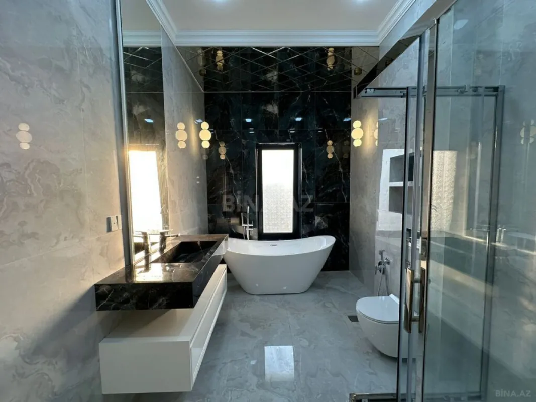 Satılır 6 otaqlı həyət evi 460 m²