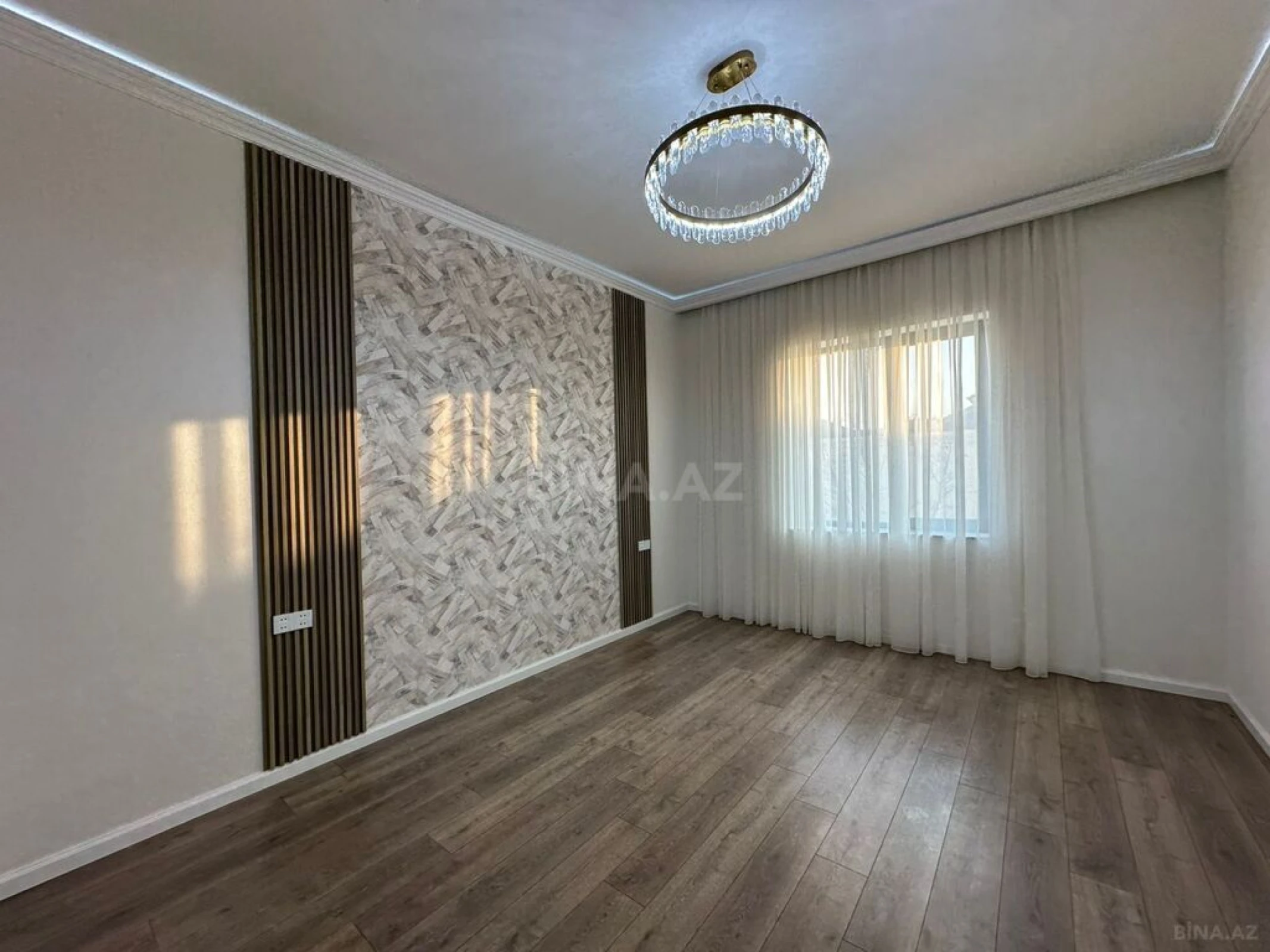 Satılır 6 otaqlı həyət evi 460 m²