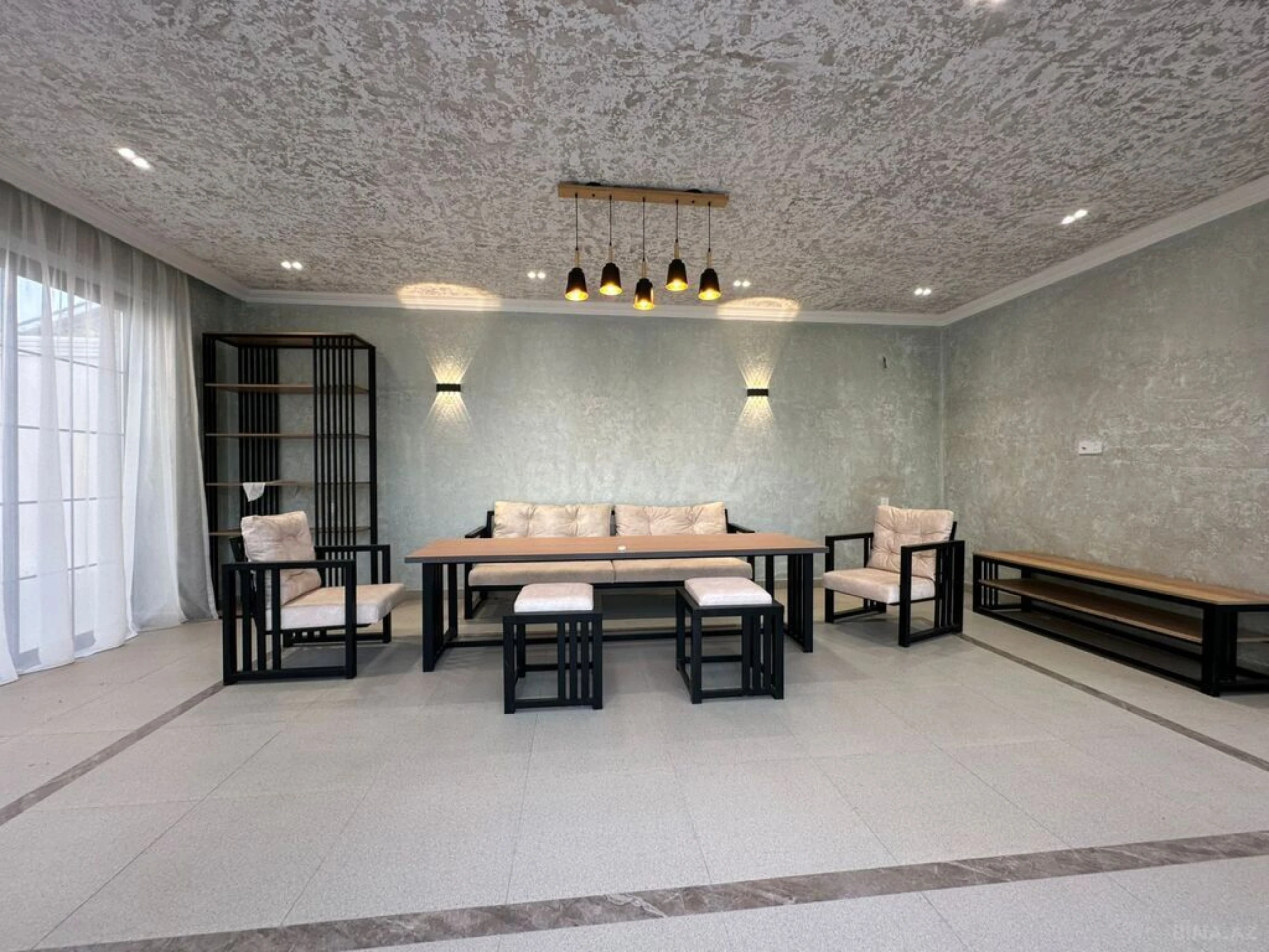 Satılır 6 otaqlı həyət evi 460 m²