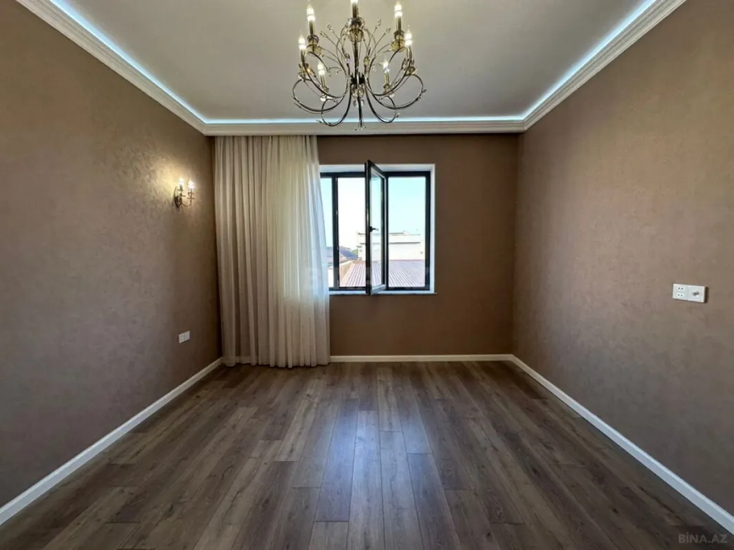 Satılır 6 otaqlı həyət evi 460 m²