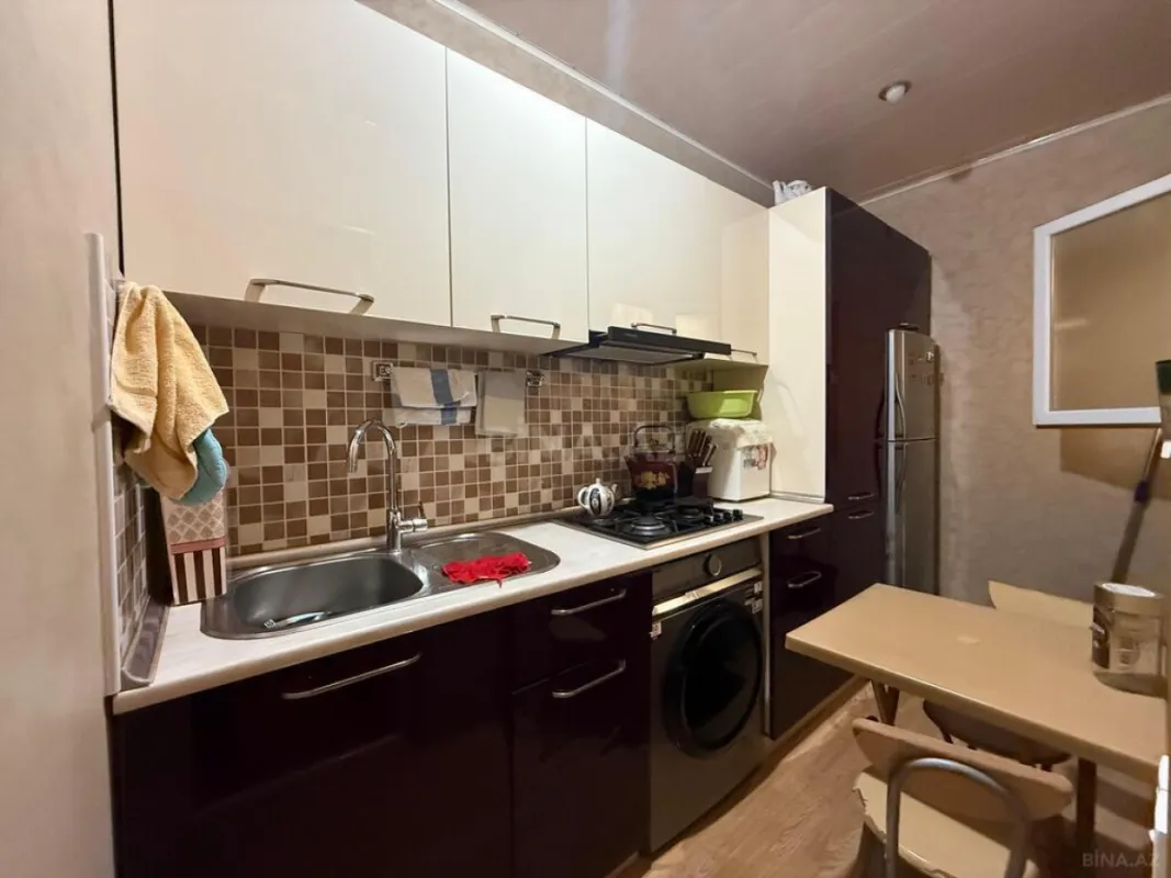 Satılır 1 otaqlı mənzil 35 m²