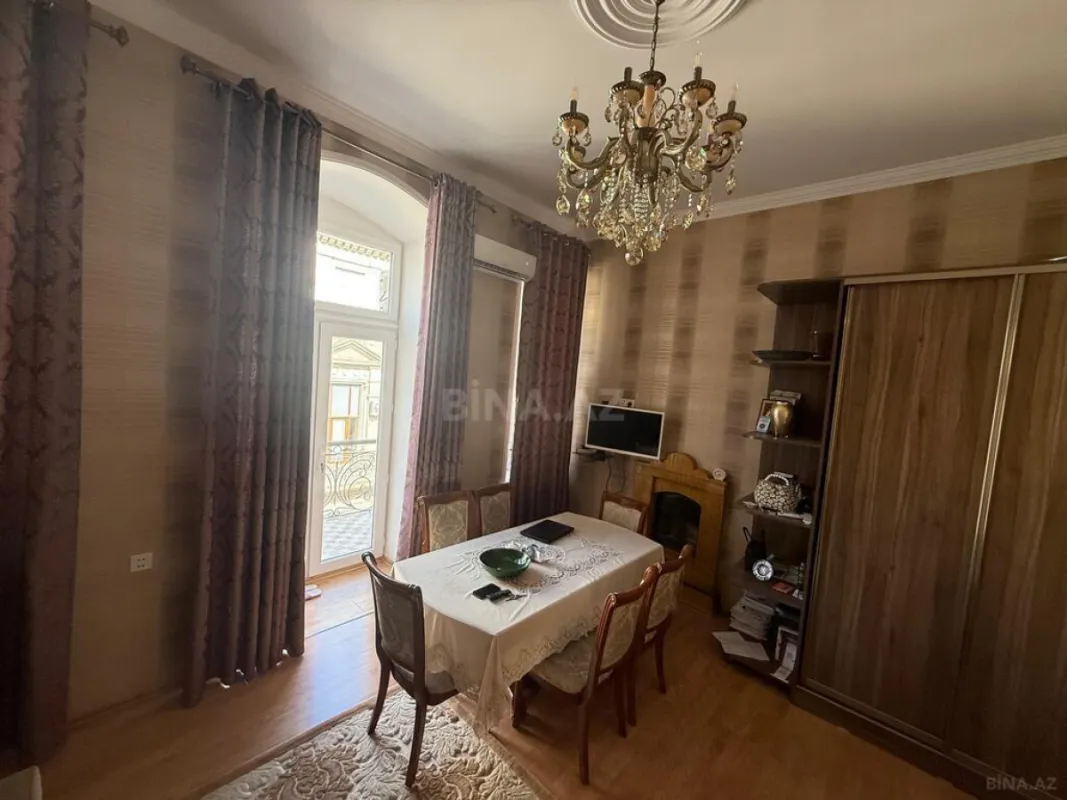 Satılır 1 otaqlı mənzil 35 m²