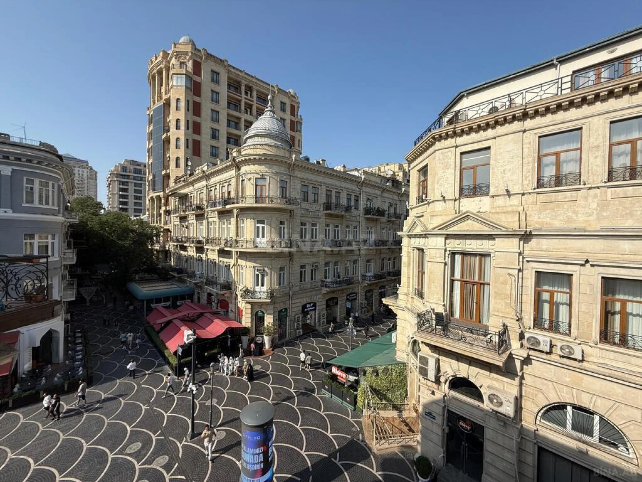 Satılır 1 otaqlı mənzil 35 m²