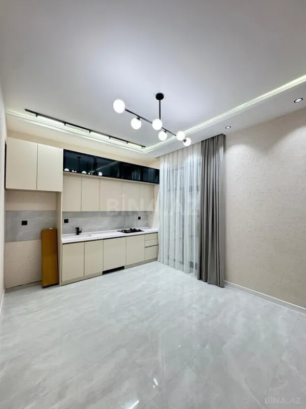 Satılır 4 otaqlı həyət evi 170 m²