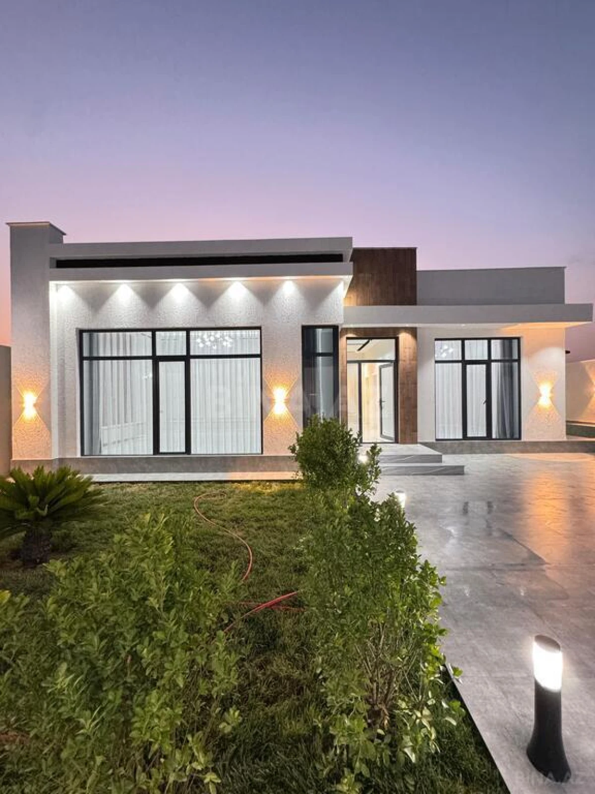 Satılır 4 otaqlı həyət evi 170 m²