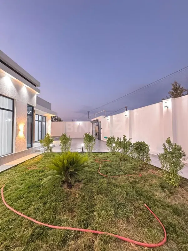 Satılır 4 otaqlı həyət evi 170 m²