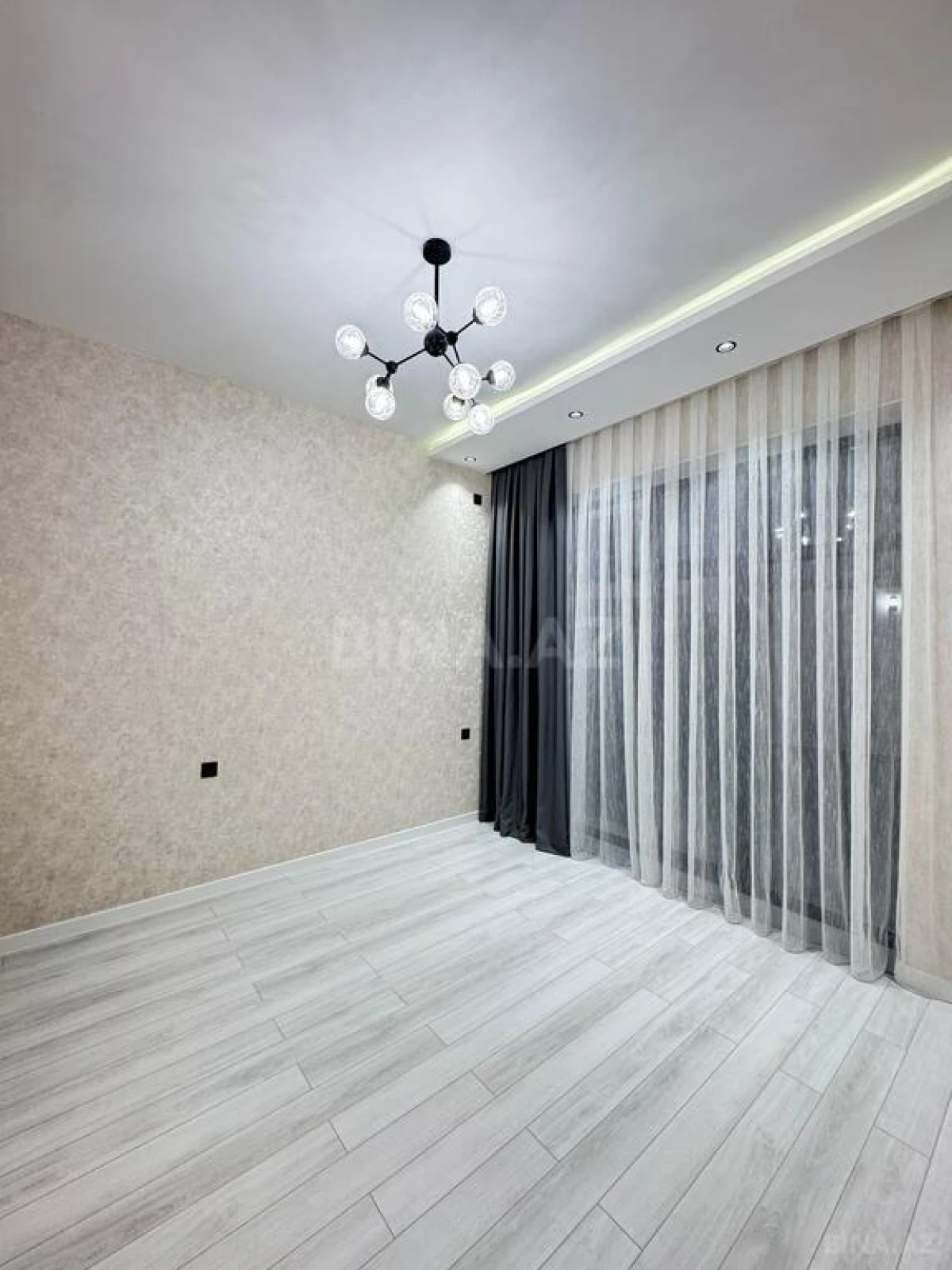 Satılır 4 otaqlı həyət evi 170 m²