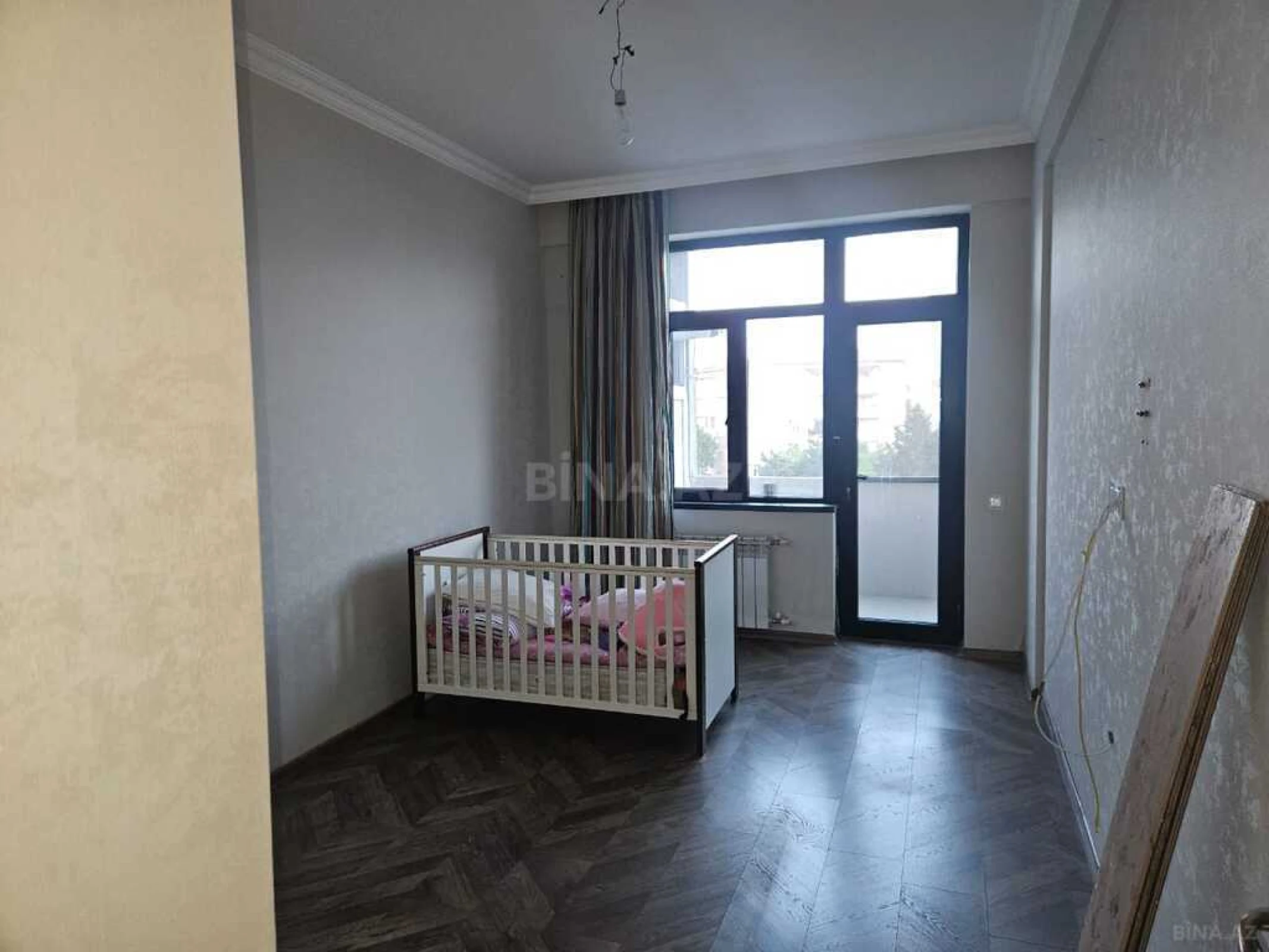 Satılır 3 otaqlı mənzil 90 m²