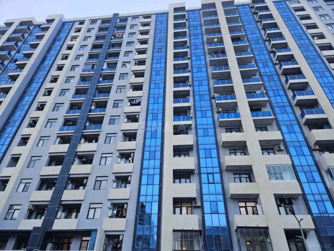 Satılır 3 otaqlı mənzil 90 m²