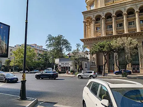 Satılır obyekt 15 m²