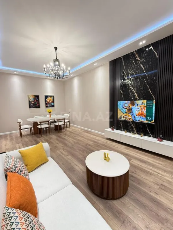 Satılır 4 otaqlı həyət evi 170 m²