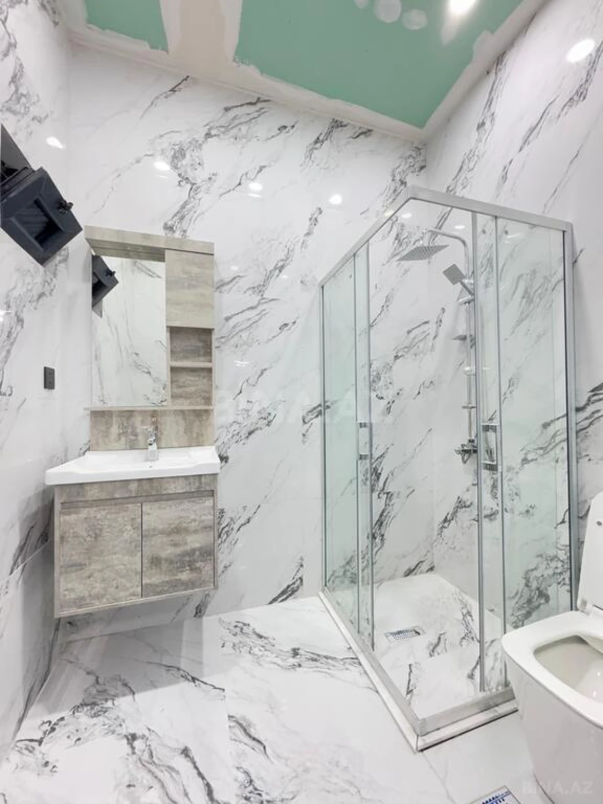 Satılır 4 otaqlı həyət evi 150 m²