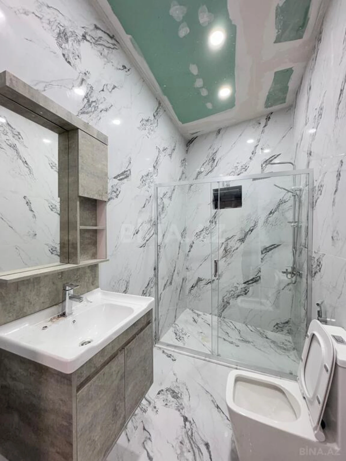 Satılır 4 otaqlı həyət evi 150 m²