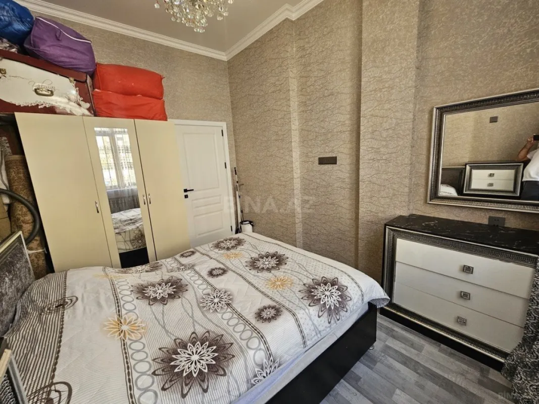 Satılır 3 otaqlı mənzil 70 m²