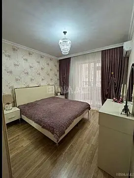 Satılır 4 otaqlı mənzil 111 m²