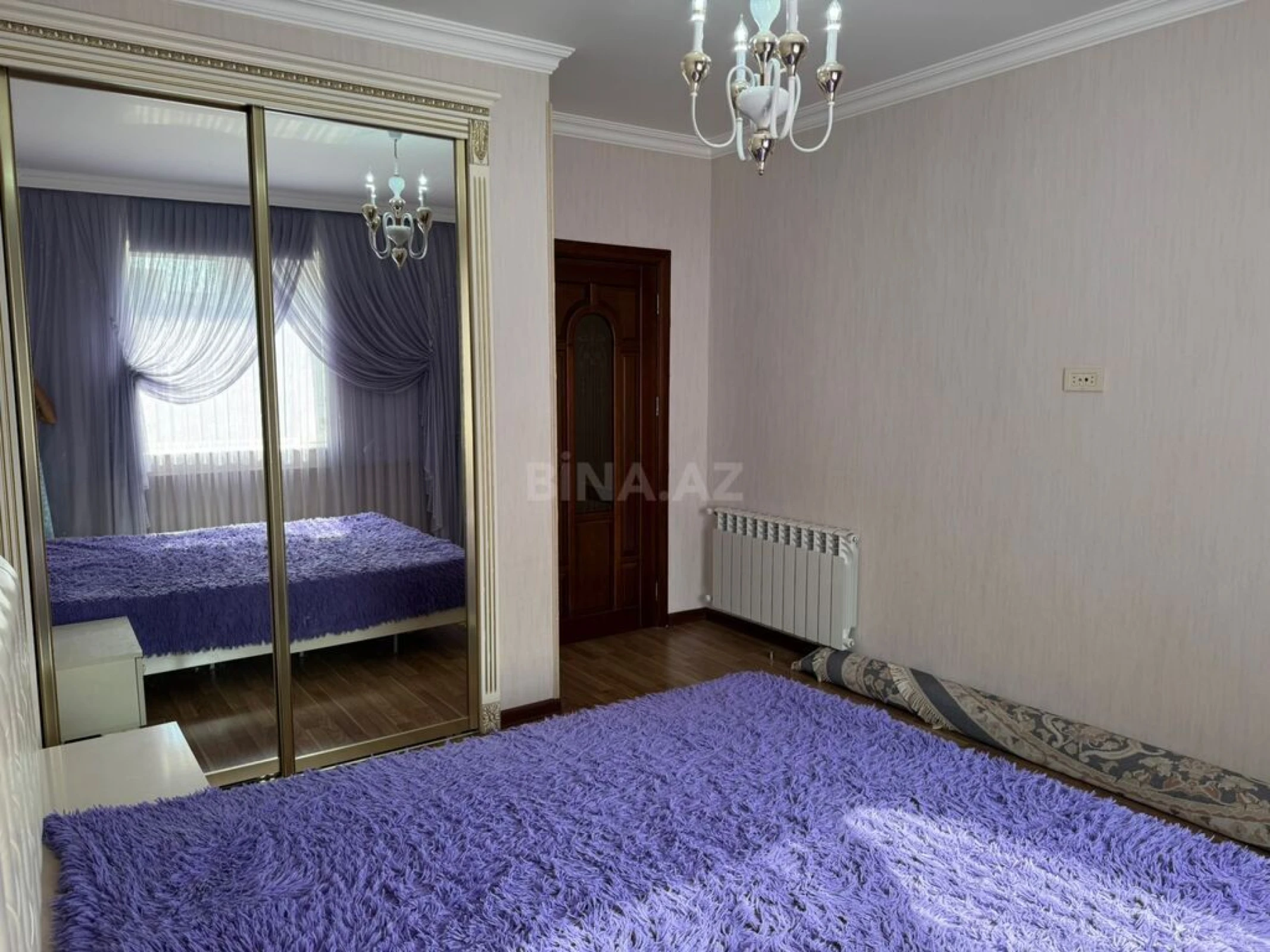 Satılır 4 otaqlı mənzil 111 m²