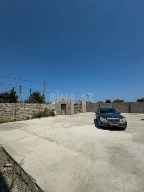 Satılır 4 otaqlı həyət evi 320 m²