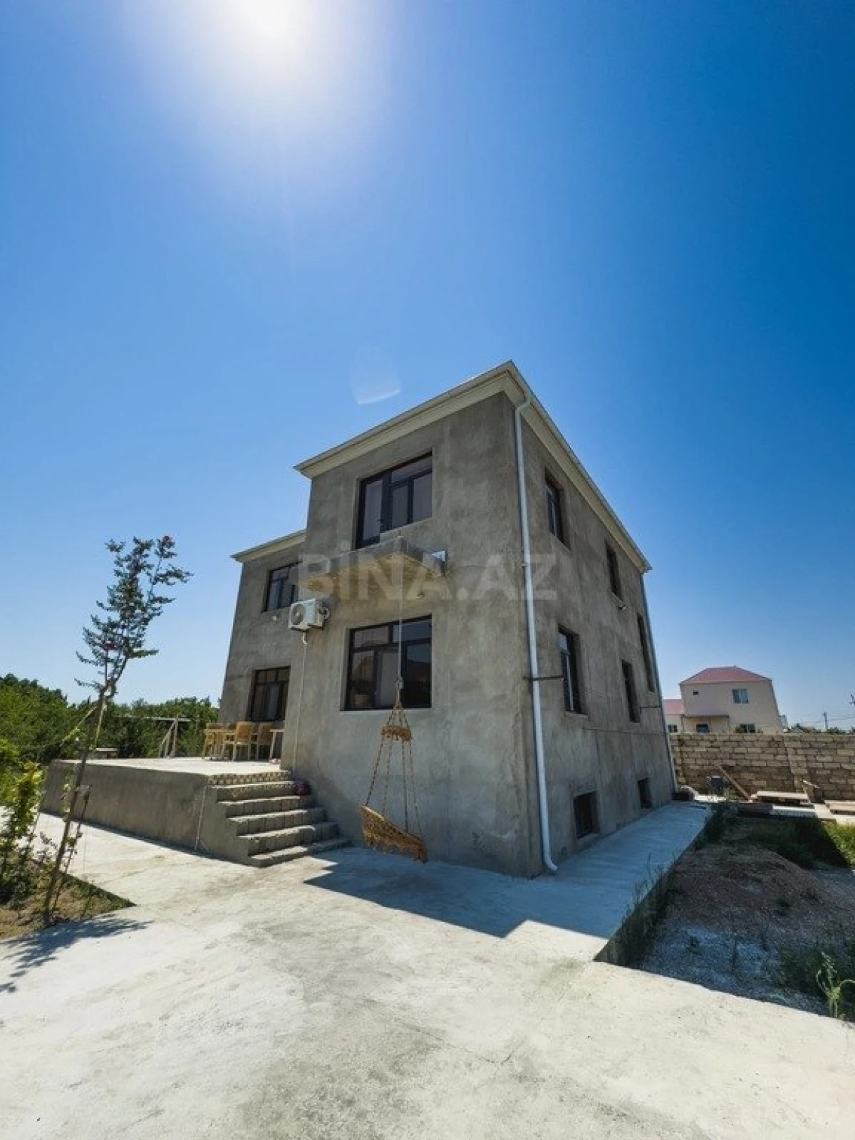 Satılır 4 otaqlı həyət evi 320 m²