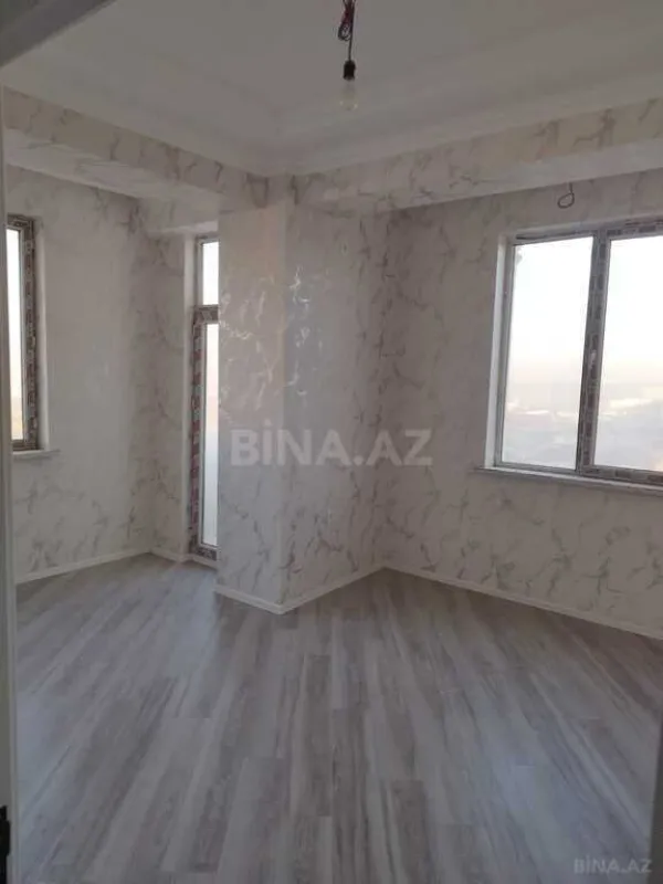 Satılır 2 otaqlı mənzil 66 m²