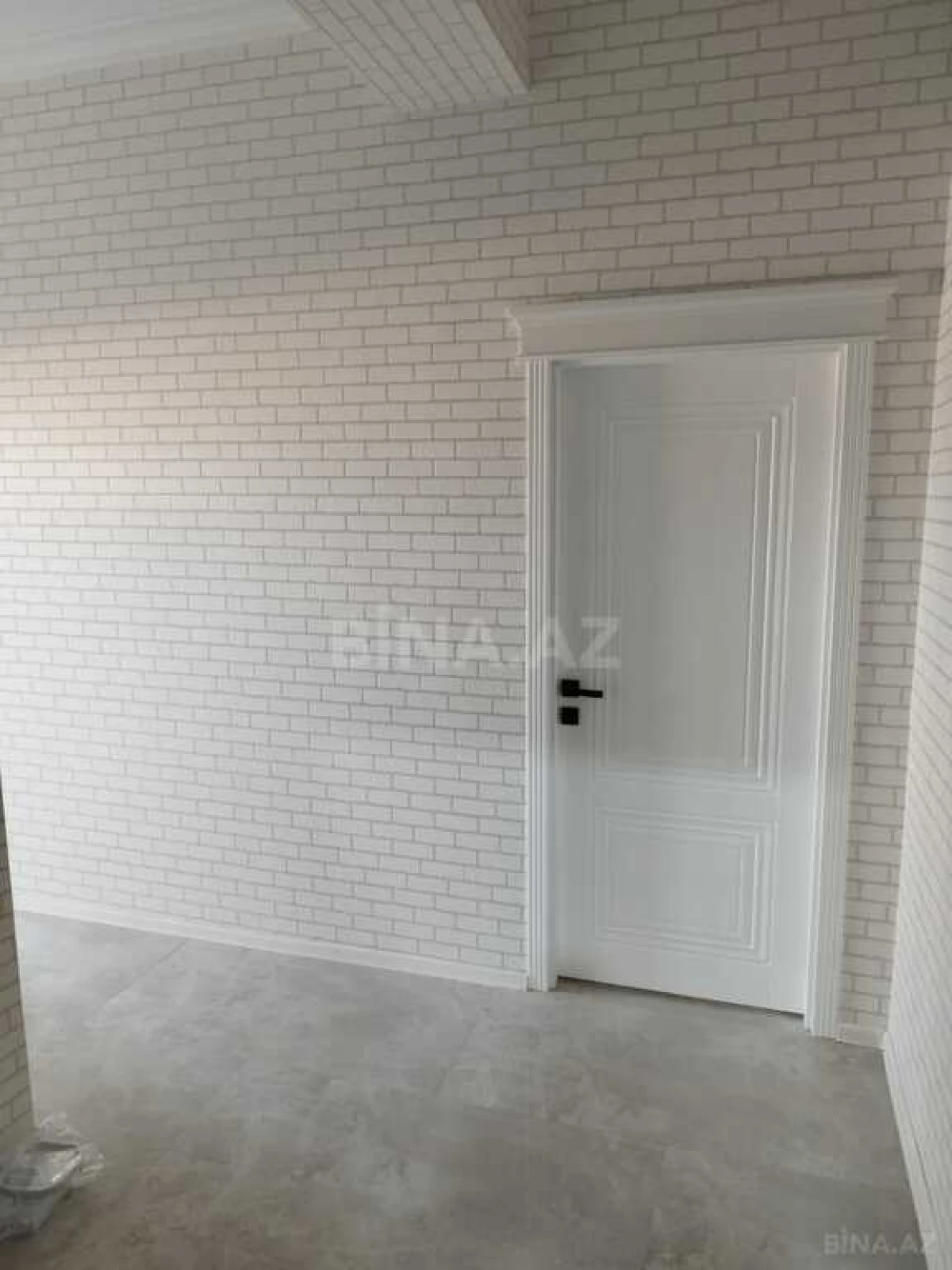 Satılır 2 otaqlı mənzil 66 m²