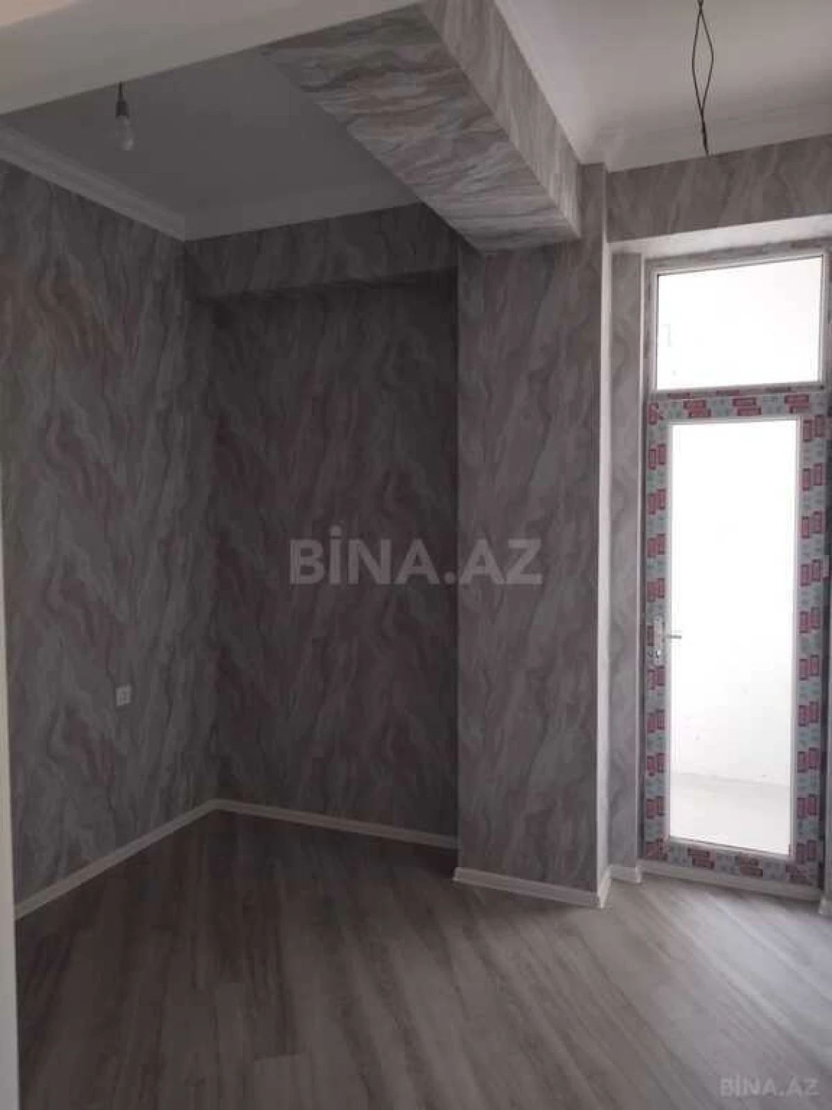 Satılır 2 otaqlı mənzil 66 m²