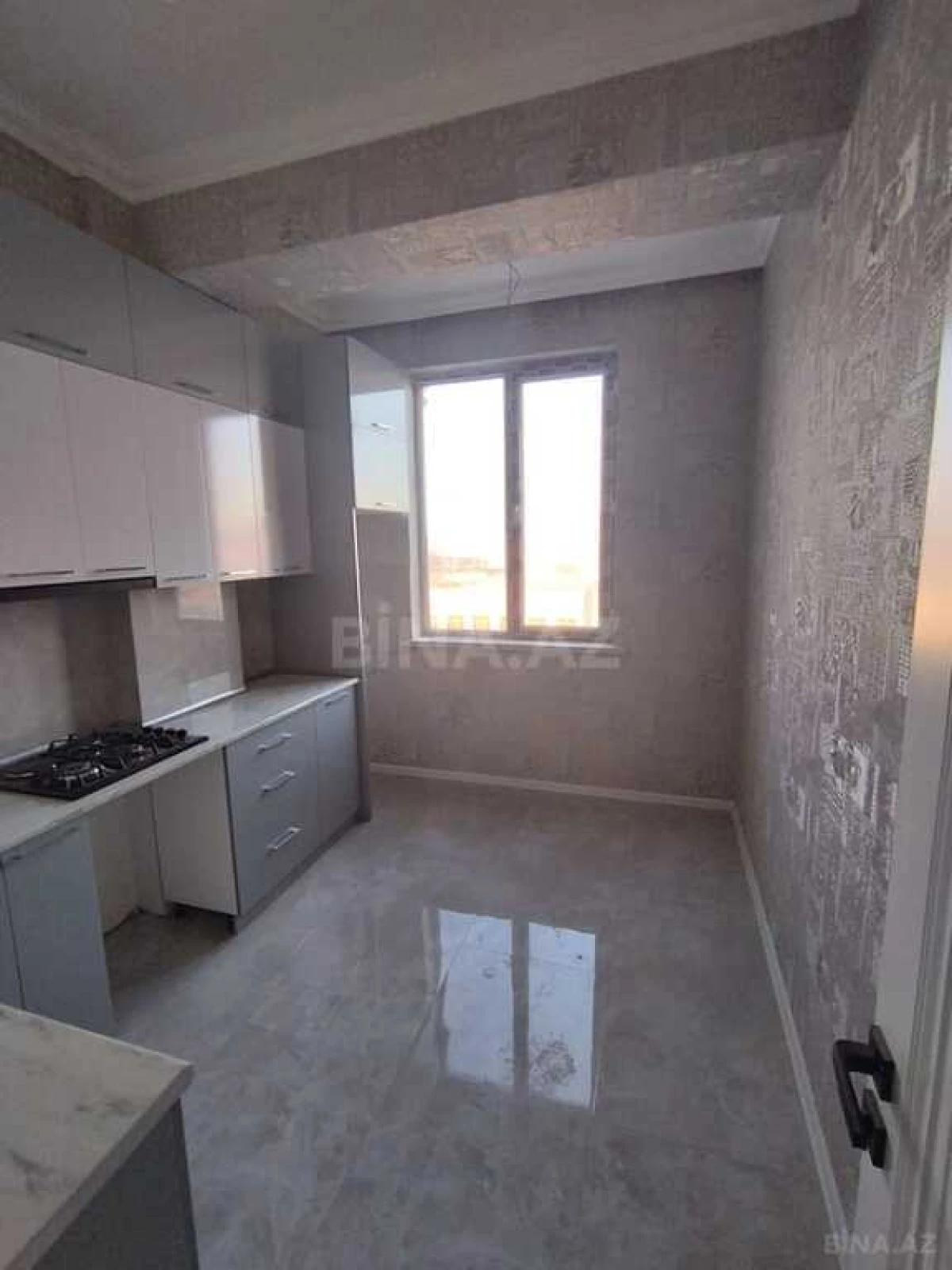 Satılır 2 otaqlı mənzil 66 m²