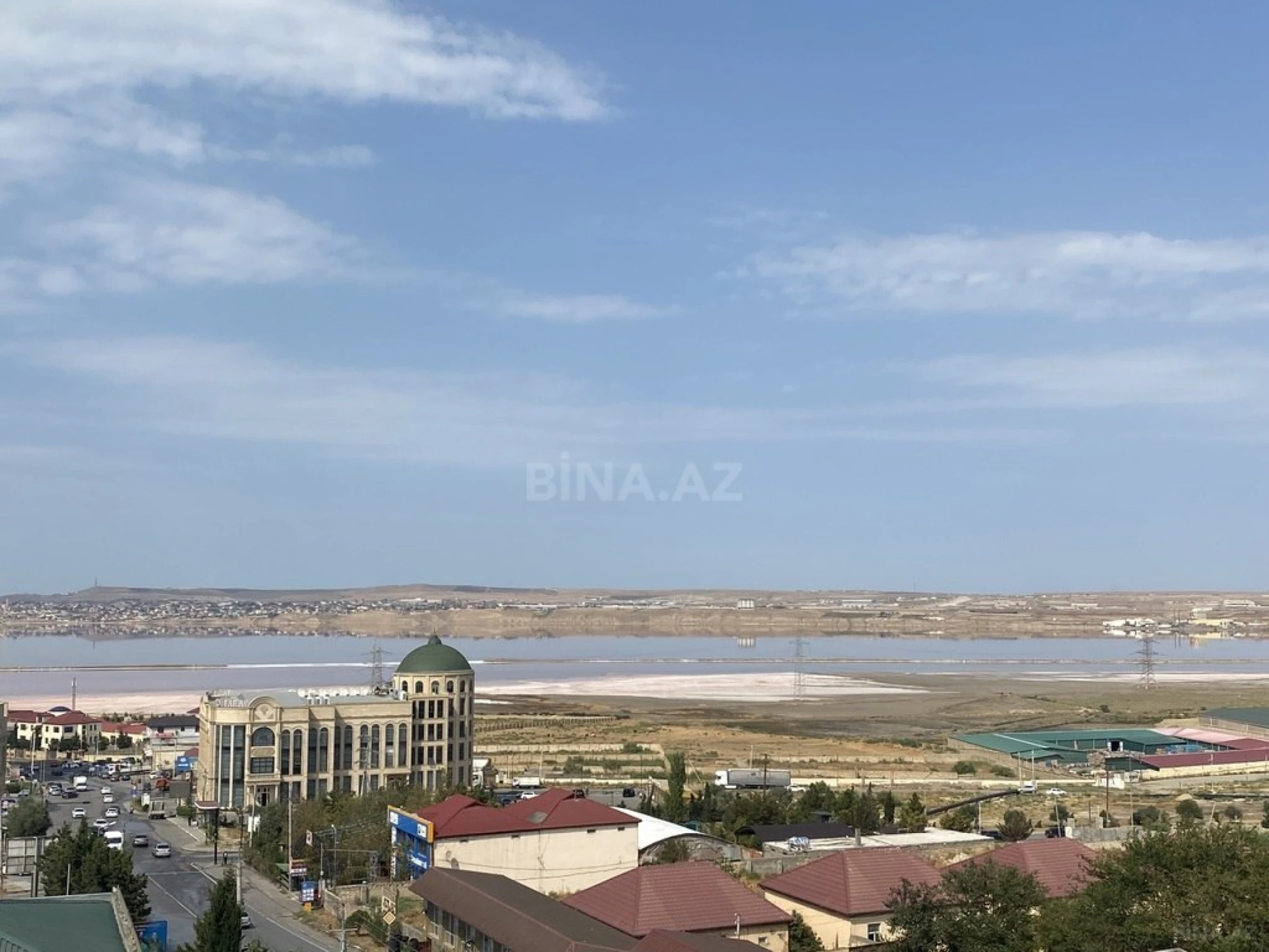 Satılır 2 otaqlı mənzil 66 m²