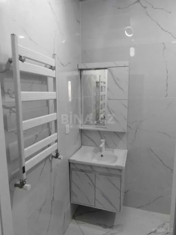 Satılır 2 otaqlı mənzil 66 m²