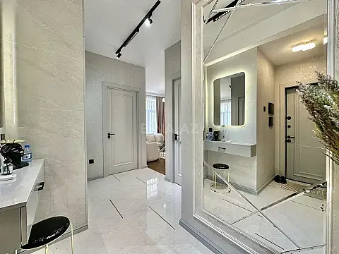 Satılır 2 otaqlı mənzil 54 m²