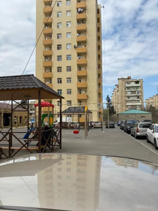 Satılır 2 otaqlı mənzil 70 m²